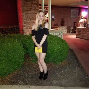 Meet your Posher, Makayla